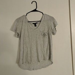Light gray graphic tee/ crop top